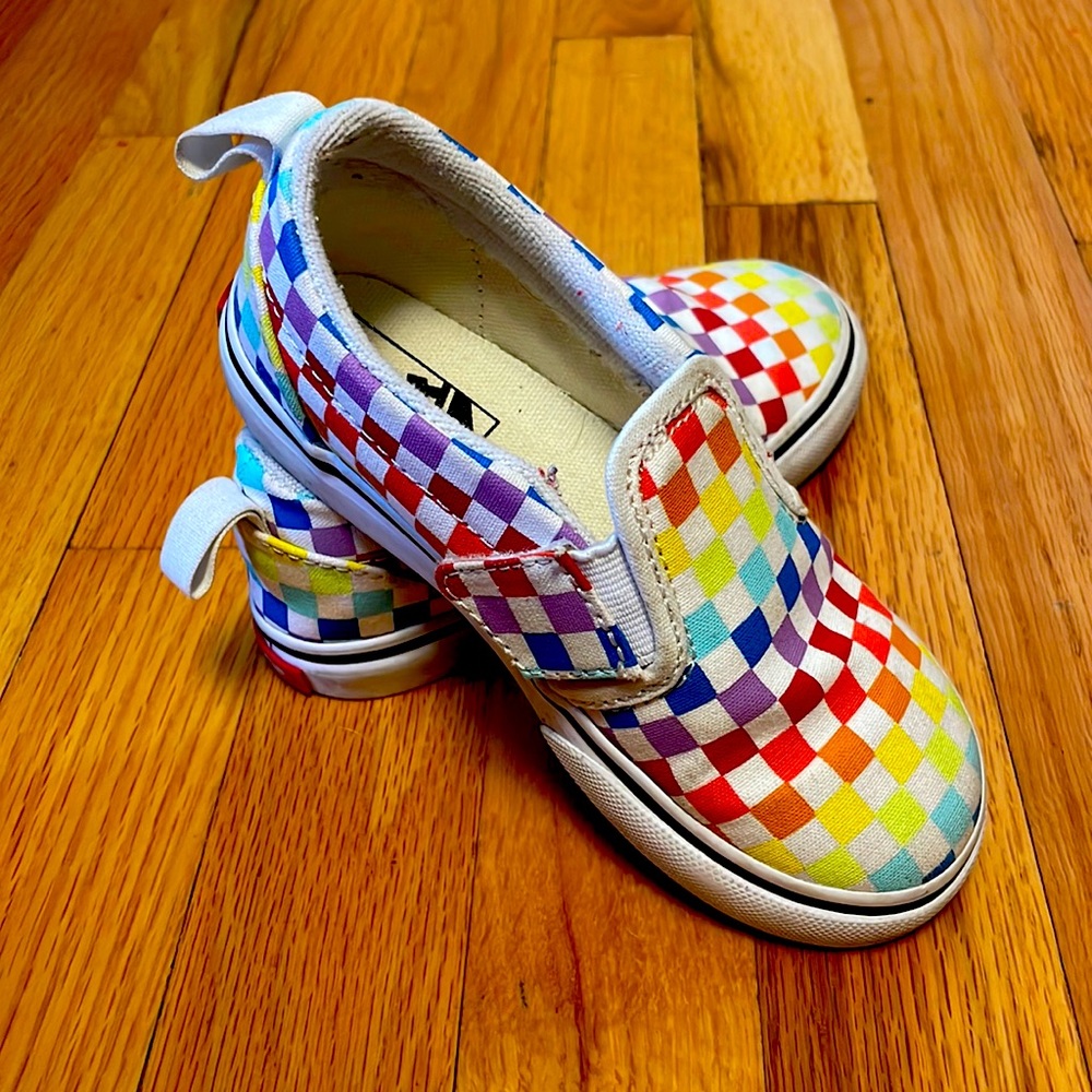 Rainbow Checkered Vans, little kid sz 10